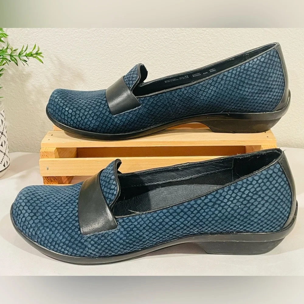 Dansko “Oksana” Blue Velvety Suede Women’s Loafers | Black Leather Accent Band